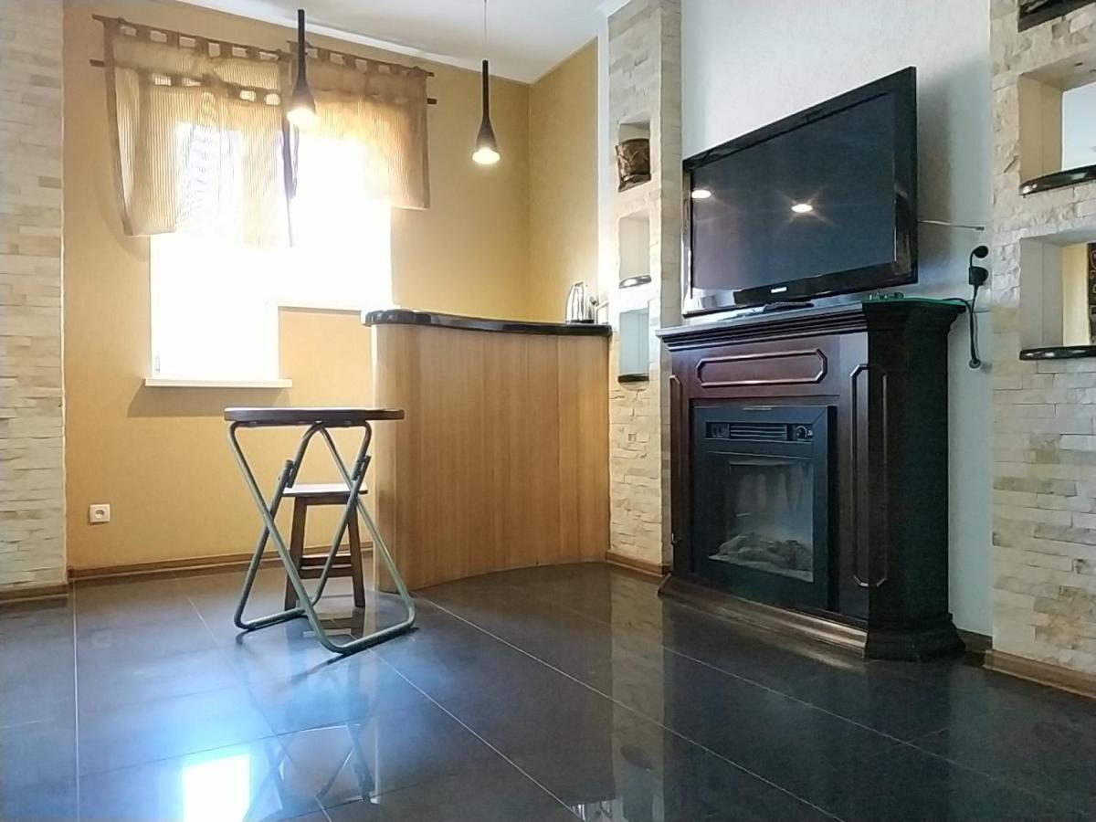 Дизайнерские - Апартаменты - Центр Vinnytsia Ngoại thất bức ảnh