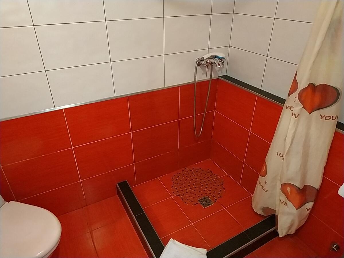 Дизайнерские - Апартаменты - Центр Vinnytsia Ngoại thất bức ảnh