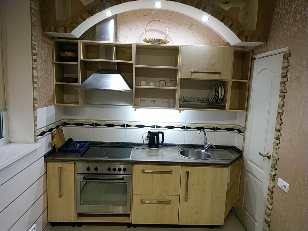 Дизайнерские - Апартаменты - Центр Vinnytsia Ngoại thất bức ảnh